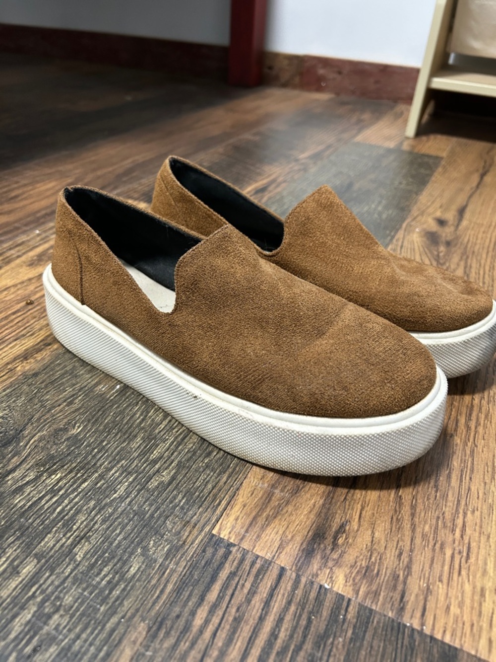 SHEIN Women's Brown Suede Slip-On Platform Loafers